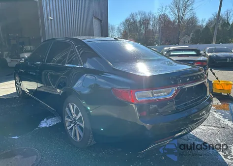 2017 Lincoln Continental z USA, uszkodzony, nr VIN 1LN6L9UK9H5617828